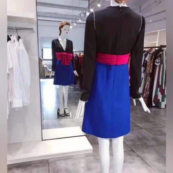 US 6 Gucci Bow Deco Crystal Embellished Dress - Picture 2 of 4